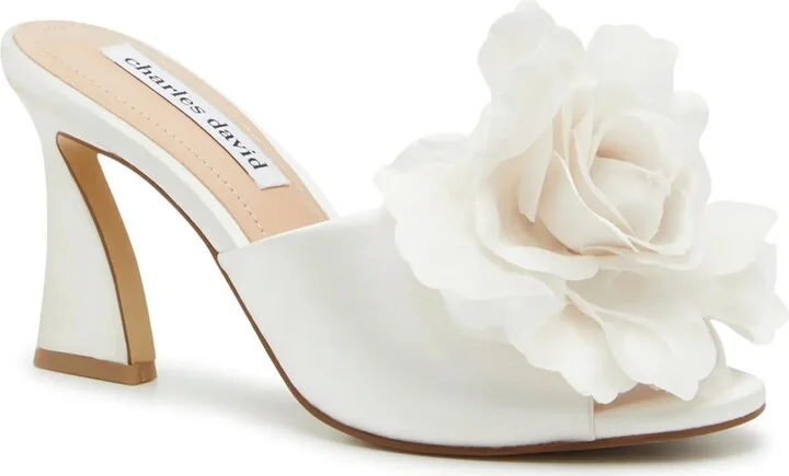 Charles David Karaoke Sandal