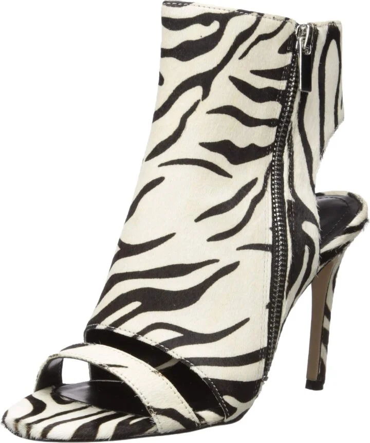 Charles David Women's Crosser Pump