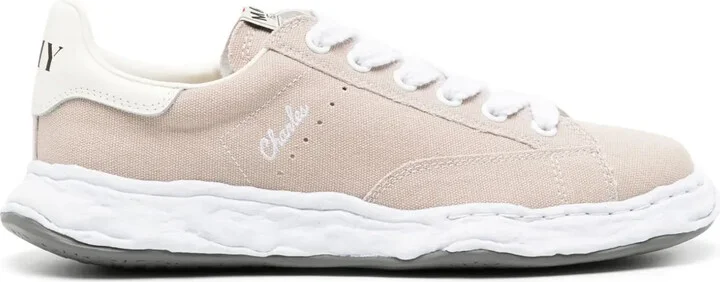 neutrals