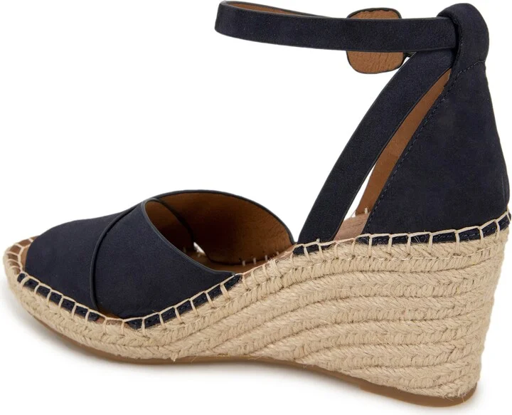 Charli X Wedge Sandal - Image 9
