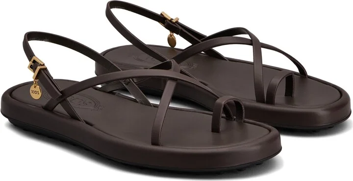 Charm Toe Loop Sandal