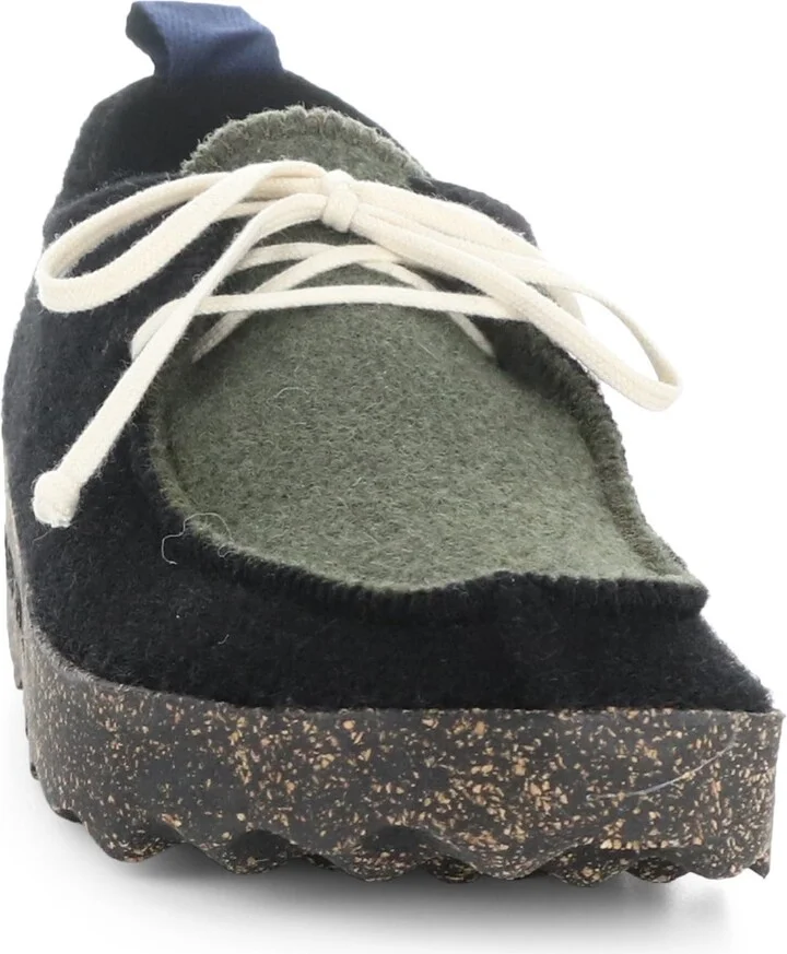 Chat Sneaker - Image 4