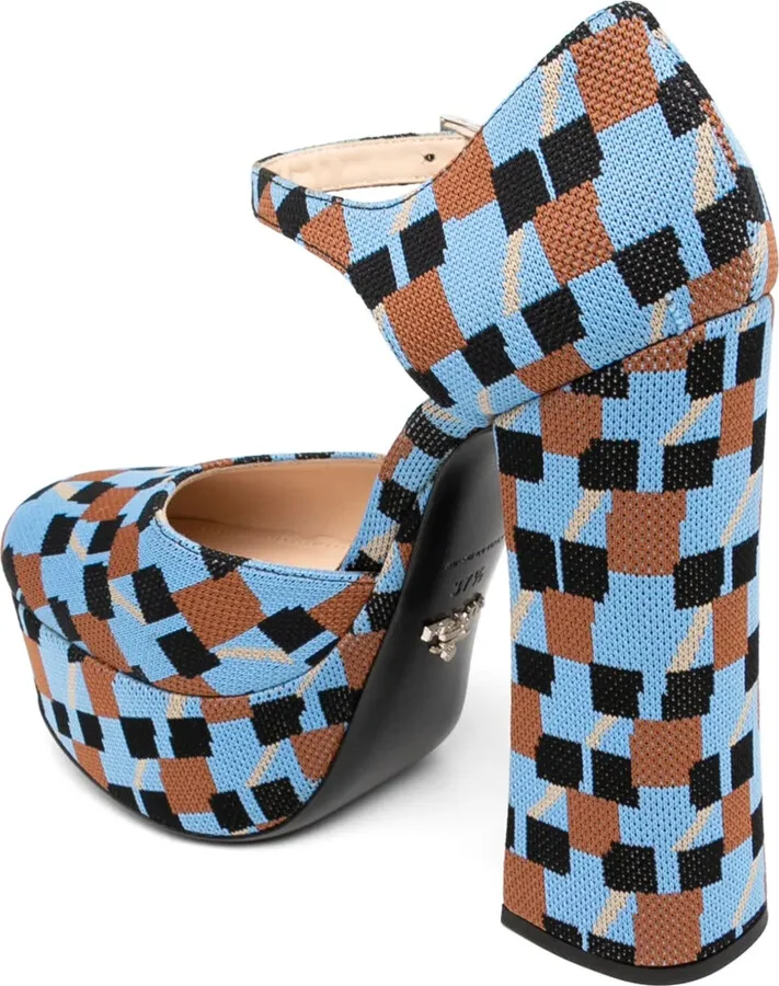 Check Pattern Sandals - Image 3
