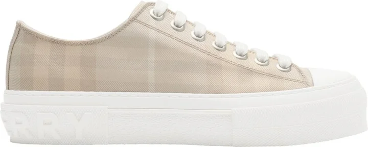 Check Sneakers