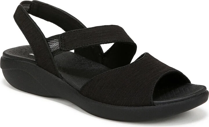 Cheerful Quarter Strap Slip-On Sandal