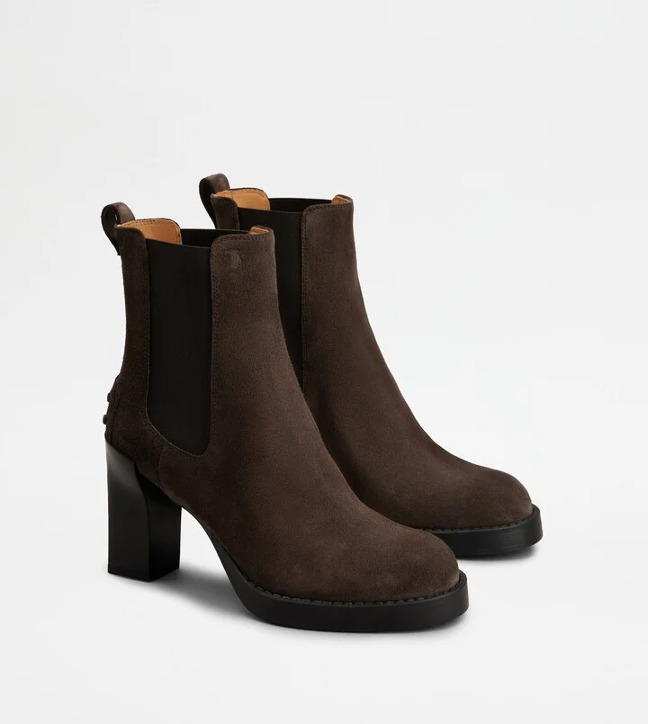 Chelsea Ankle Boots in Suede - Image 2