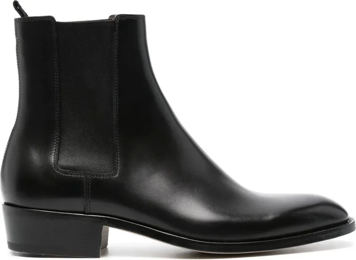 Chelsea Austinn leather boots