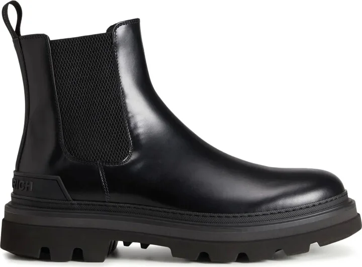 Chelsea boots