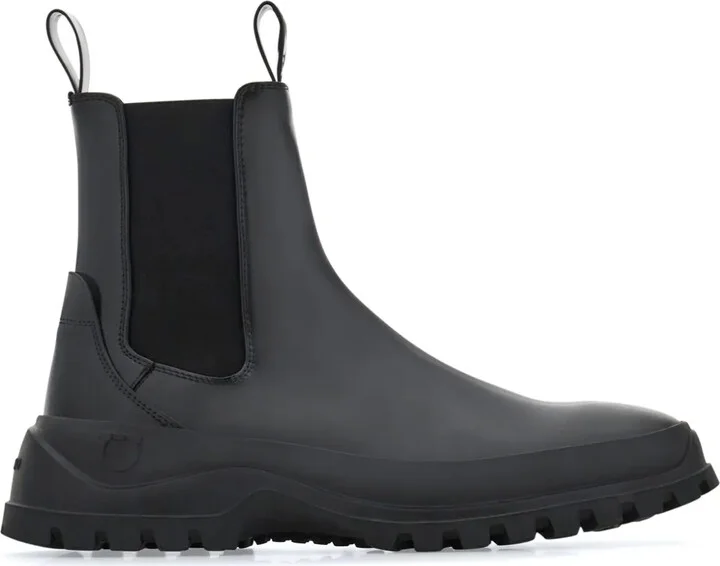 Chelsea boots