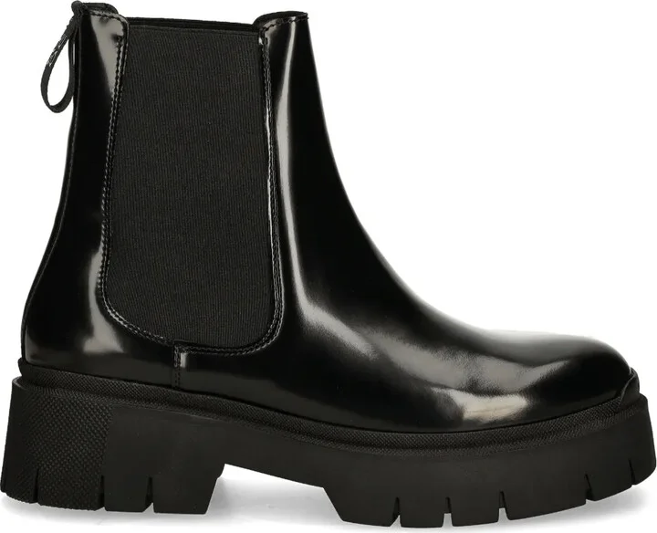 Chelsea boots