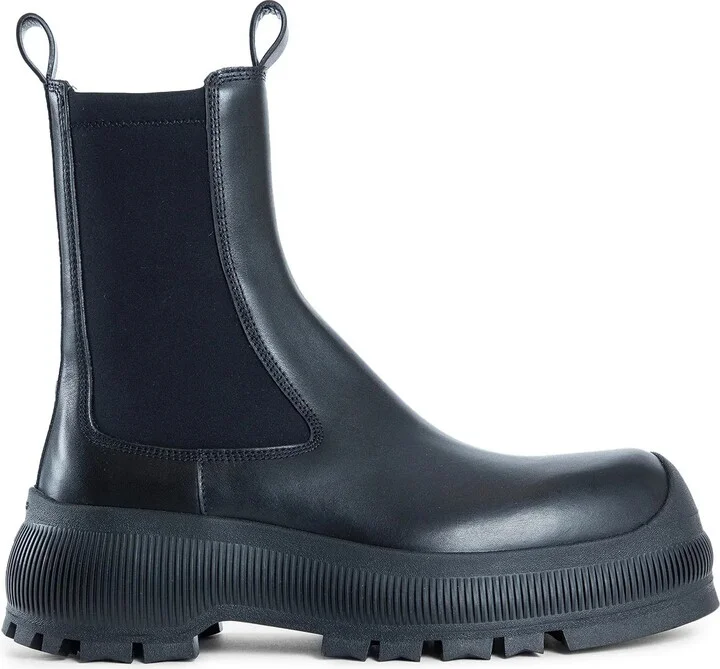 Chelsea boots