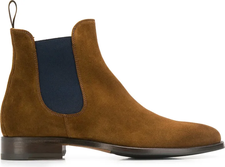 Chelsea boots