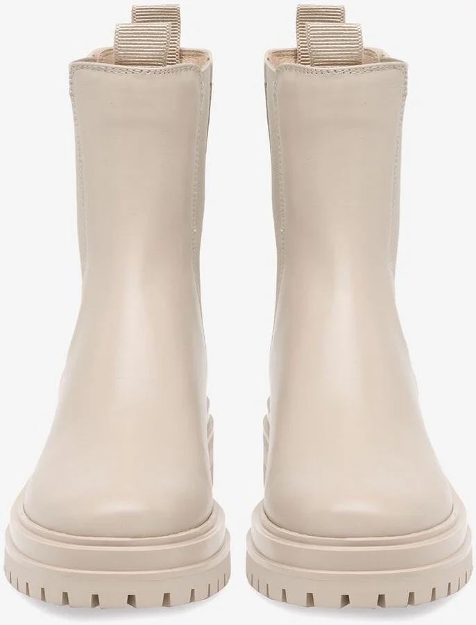 Chelsea Chester Boots - Image 3