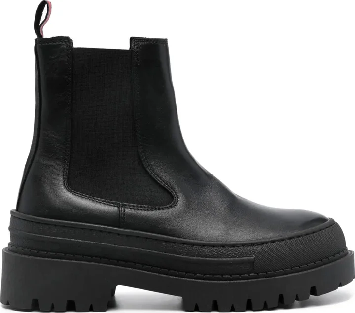 Chelsea foxing leather boots
