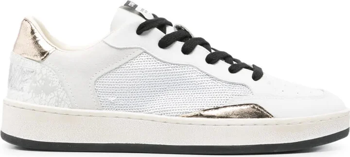 Chelsea sneakers