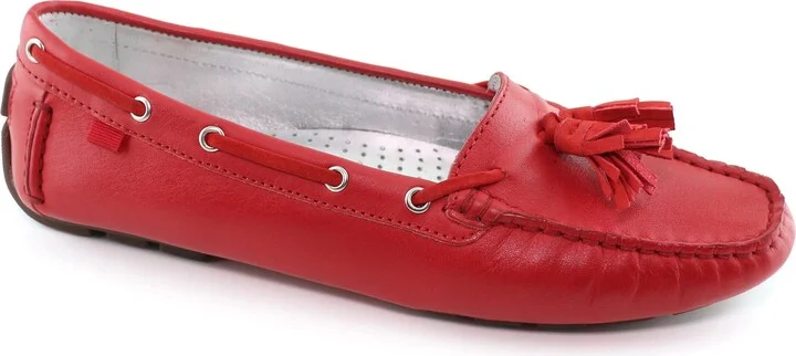Cherry Street Tassel Flat