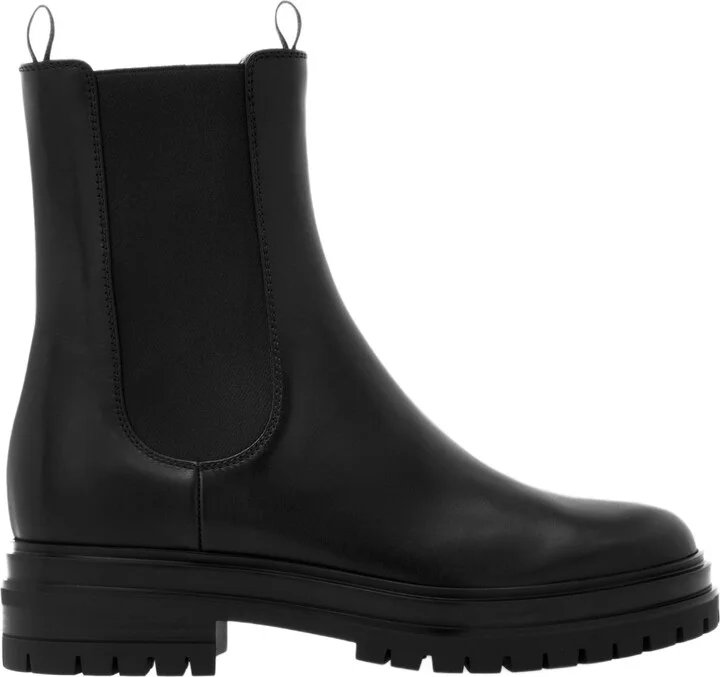 Chester Boots