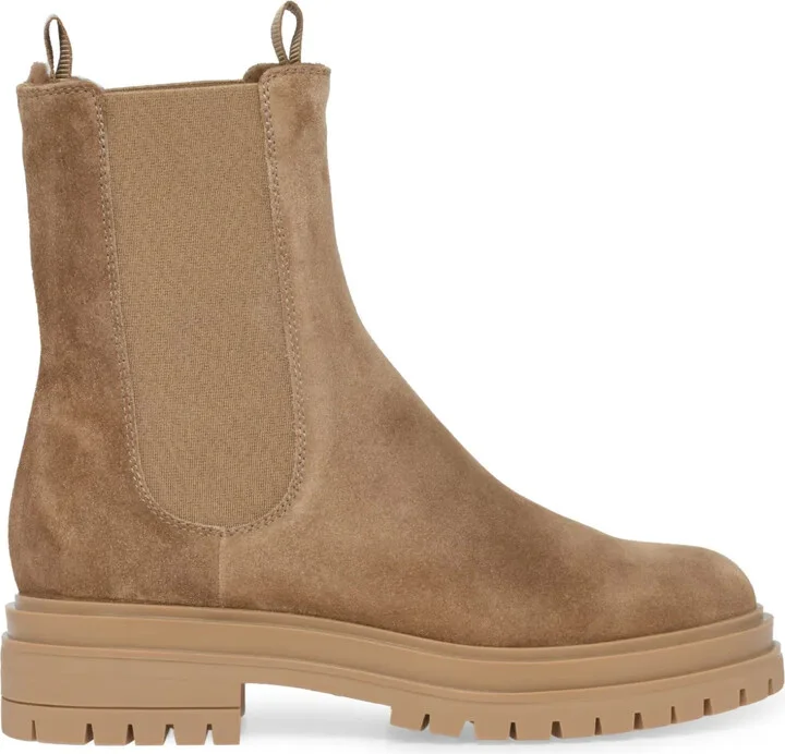 Chester boots