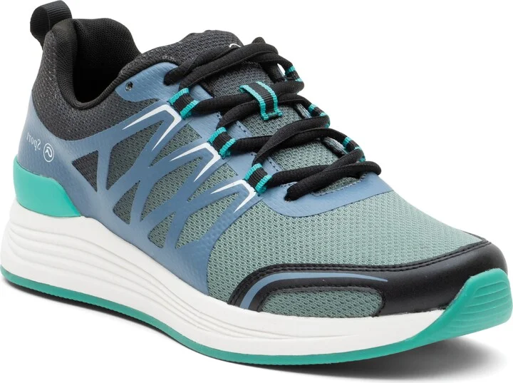 Chester Lace-Up Sneaker
