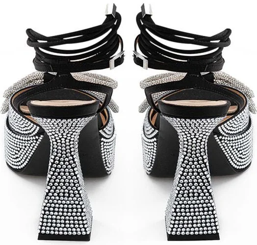 Chic Black Leather Platforms for Elevated Women's Style - Image 4