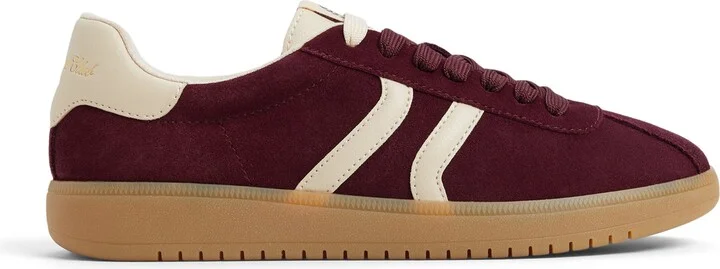 Chic Sneaker - Image 3