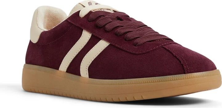 Chic Sneaker