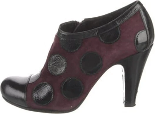 Animal Print, Burgundy