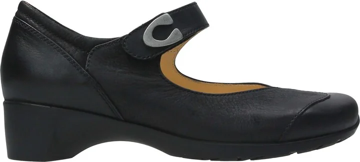 Chili Mary Jane Pump - Image 4