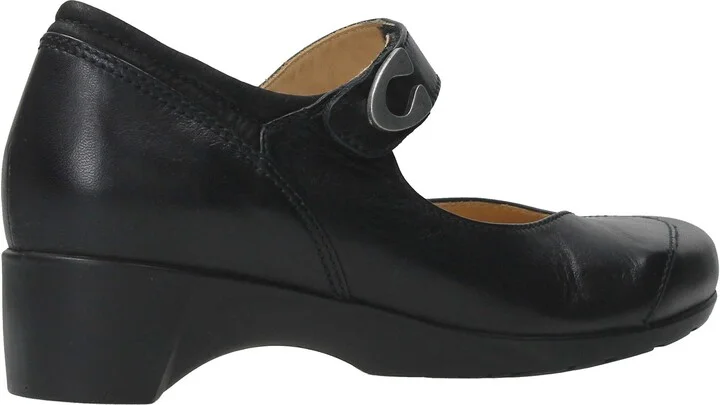 Chili Mary Jane Pump - Image 8