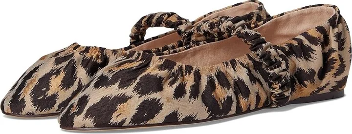 Chinese Laundry Avery Women's Flat Shoes Natural/Black : 8 M, Leather