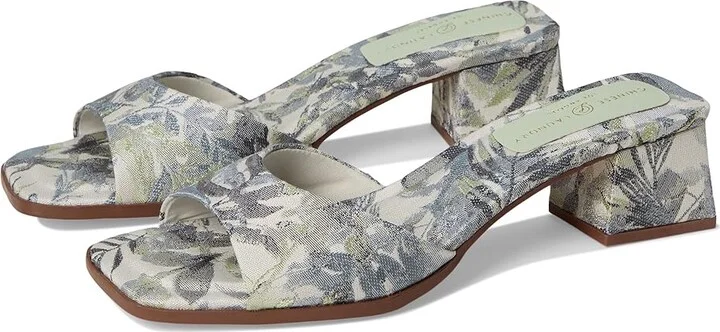 Chinese Laundry Liinda Women's Sandals Blue : 8 M, Synthetic