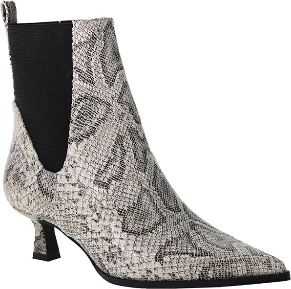 Chinese Laundry Novva Women's Boots Cream : 8 M, Synthetic