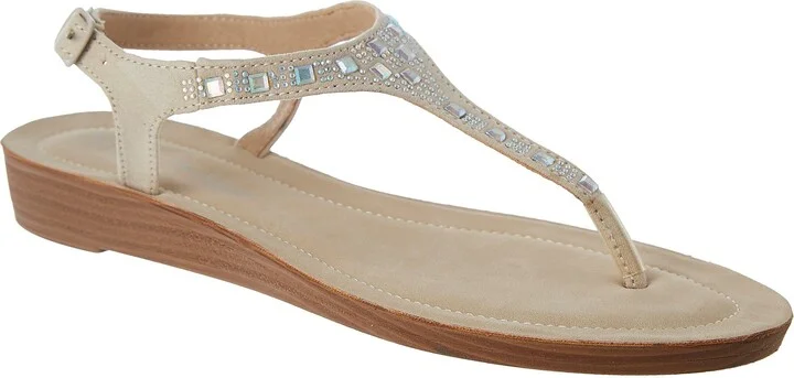 Chinese Laundry Women's Attraction Flat Sandal