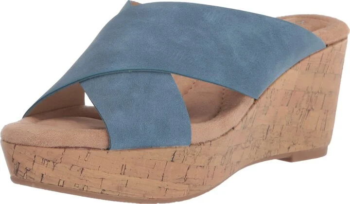 Chinese Laundry Women's Dream Day Nubuck Espadrille Wedge Sandal