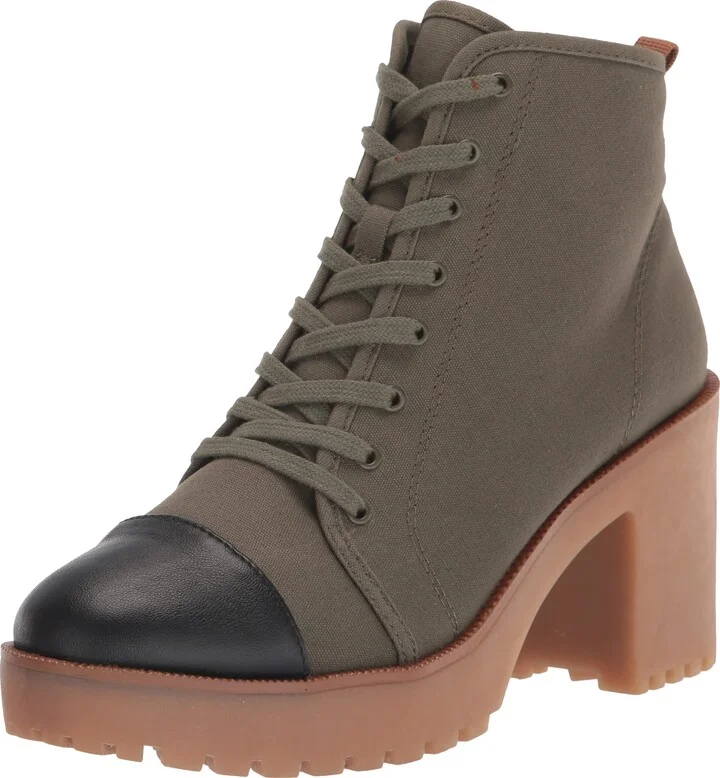 Chinese Laundry Women's Glance Canvas Fashion Boot