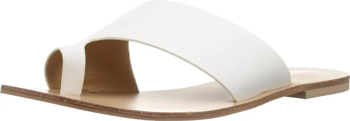 Chinese Laundry Women's Glory Flat Sandal