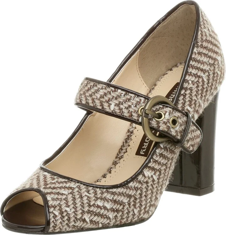 Chinese Laundry Women's Milky