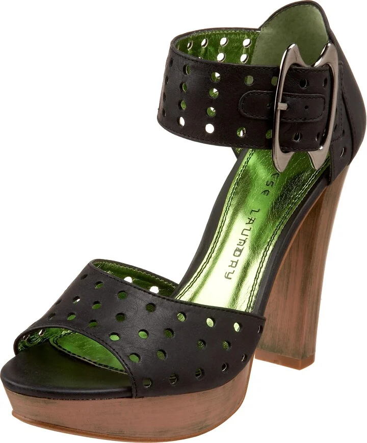 Chinese Laundry womens Sassyfras platforms sandals