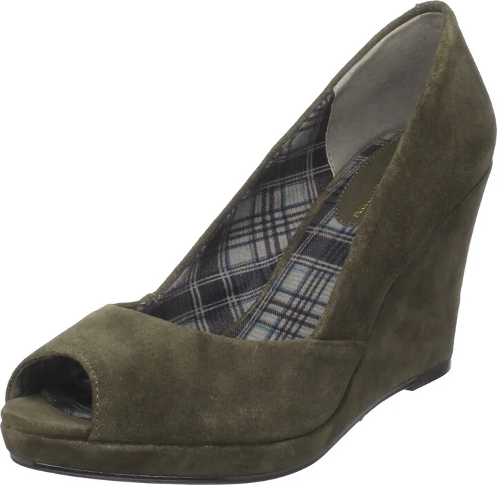 Chinese Laundry Women's Shooter Open-Toe Pump