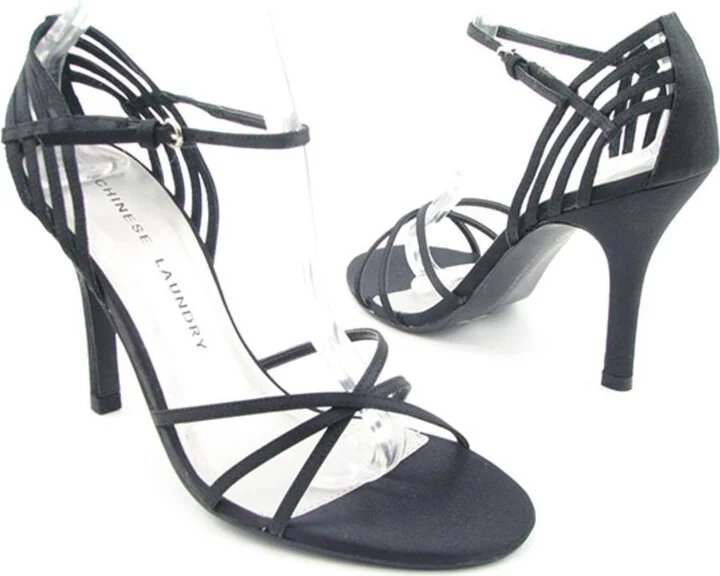 Chinese Laundry Women's Wesley