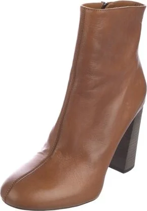Chloé - Image 2