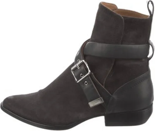 Chloé