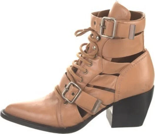 Chloé