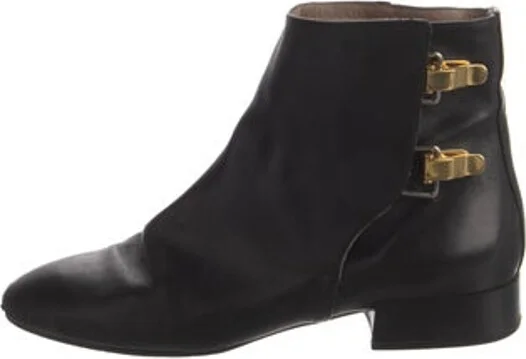 Chloé