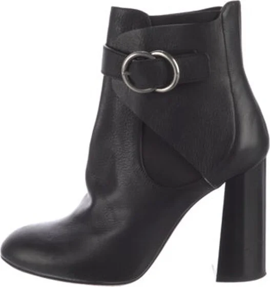 Chloé