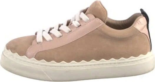 Chloé