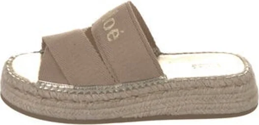 Chloé
