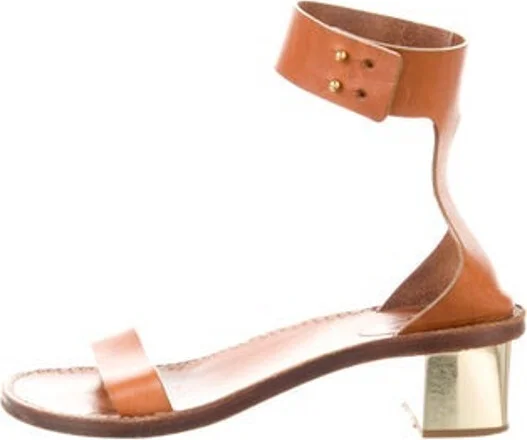 Chloé