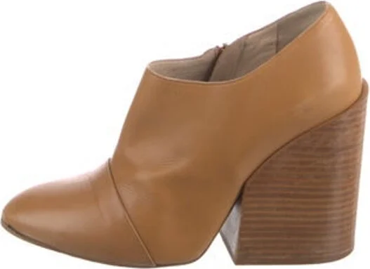 Chloé