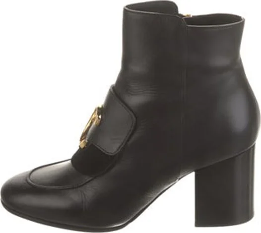 Chloé